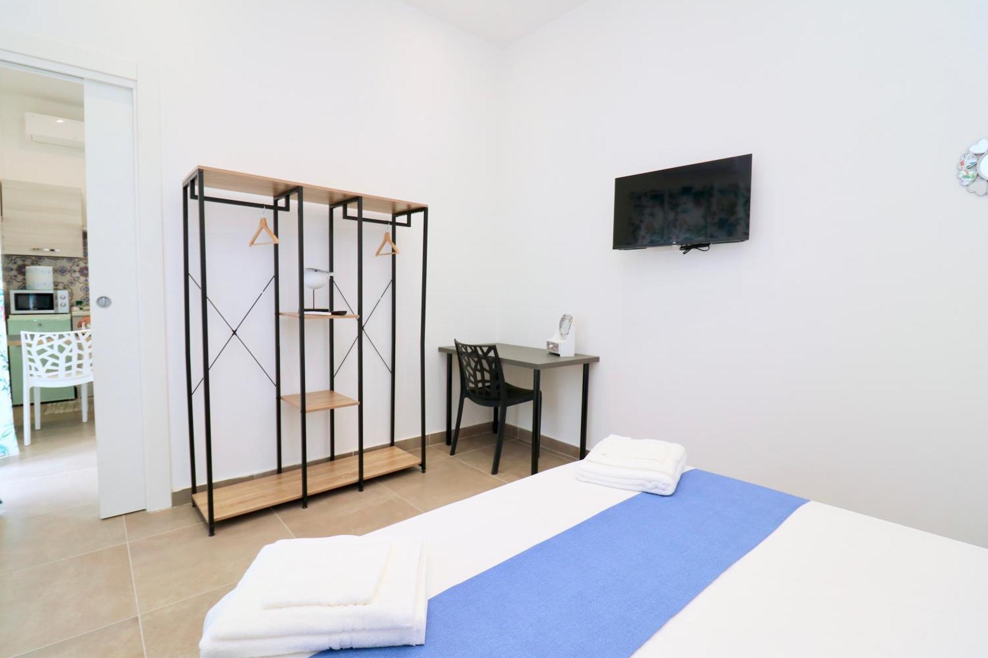Airport Guest Houses Napoli Dış mekan fotoğraf