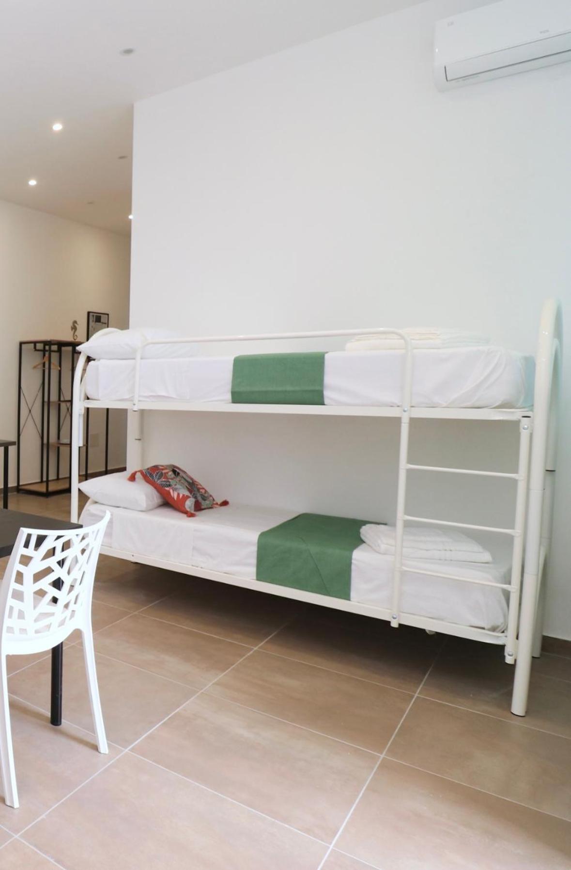Airport Guest Houses Napoli Dış mekan fotoğraf